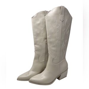 Madden NYC beige cowboy western style boots women’s size 8 1/2 NWT